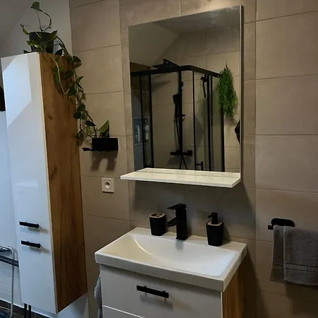 Laura V Centre Apartamento *