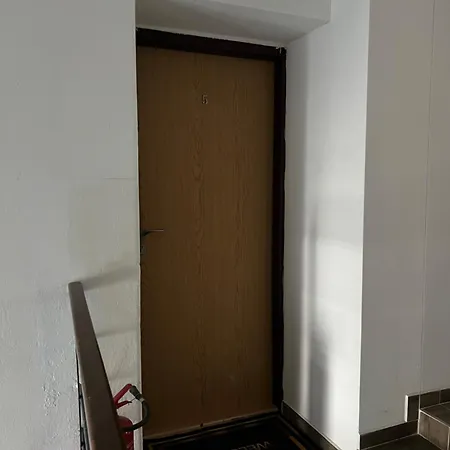 Laura V Centre Apartamento *